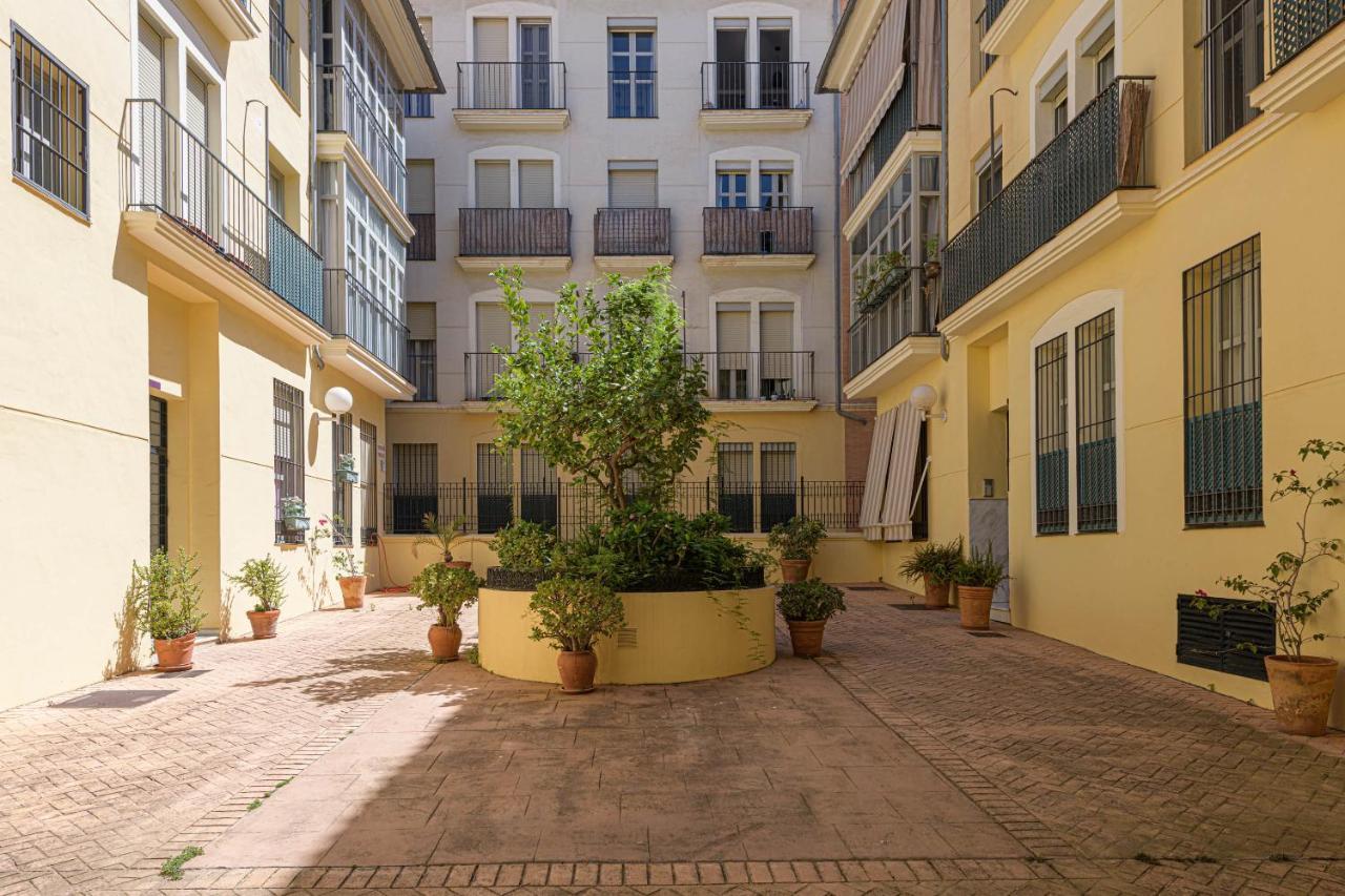 Wintowinrentals Genial Apartamento, Centrico Y Silencioso مالقة المظهر الخارجي الصورة